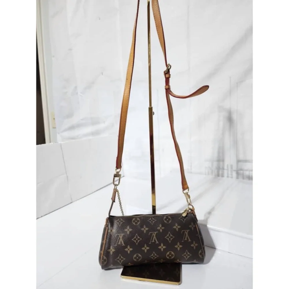 SOLD***Authentic Louis Vuitton LV Monogram Eva Pochette Bag Brown - Picture 4 of 14